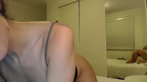 Bella online show from 10.03.25