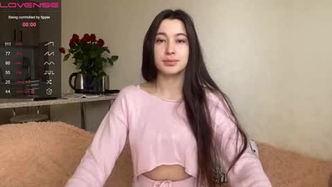 Snapshot of bella_gasp chatting on 05.14.26 Jane online show from 05.14.26
