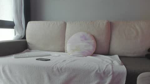 Anna  online show from 12.12.24