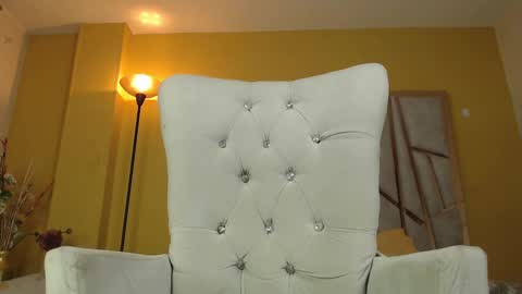 bella_houston online show from 12.26.24