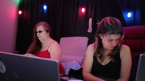 Snapshot of bella_james_1988 chatting on 09.24.25 Bella James online show from 09.24.25