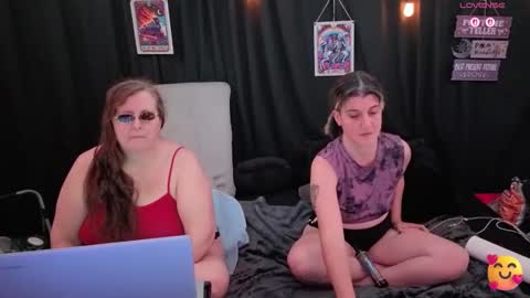 Snapshot of bella_james_1988 chatting on 11.07.25 Bella James online show from 11.07.25