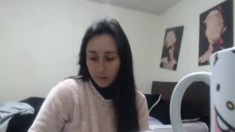 bella_luna34 online show from 05.13.26