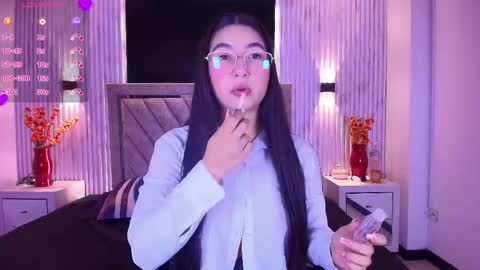 bella_martini_ online show from 05.30.26