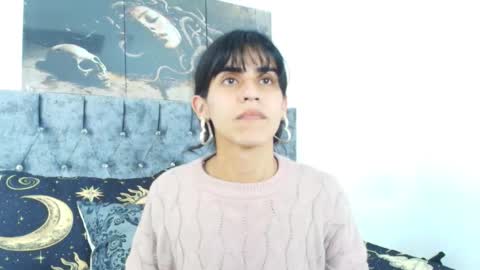 Bella online show from 10.04.25