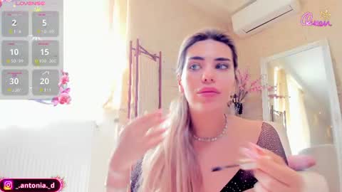 Snapshot of bella_posh chatting on 06.15.26 bella_posh online show from 06.15.26