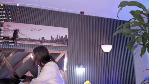 isabella online show from 12.10.24