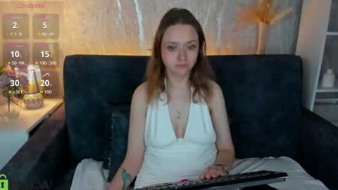 Snapshot of bella_ramsi chatting on 06.22.26 Linda Bella online show from 06.22.26