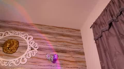 Snapshot of bella_salvatore chatting on 10.04.25 online show from 10.04.25