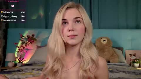 Bella online show from 02.11.26