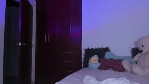 Snapshot of bella_sun_ chatting on 01.31.25 Valeria Model Independent online show from 01.31.25