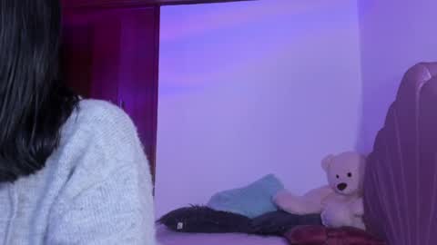 Snapshot of bella_sun_ chatting on 02.08.25 Valeria Model Independent online show from 02.08.25