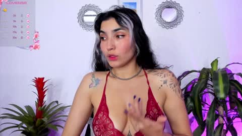 Bella online show from 01.25.25