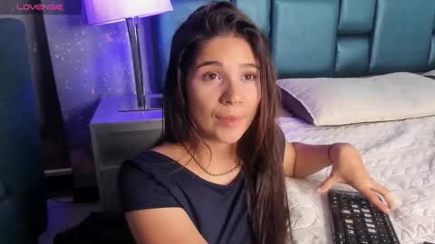 Bella Becca  online show from 11.23.25