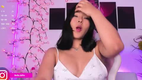 Snapshot of bellabills chatting on 01.07.26 Bella online show from 01.07.26