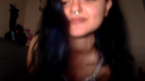 bellablue online show from 02.04.25