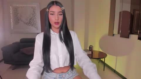  Bella C  online show from 11.10.25