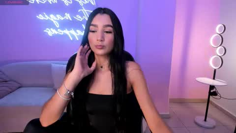  Bella C  online show from 12.17.25