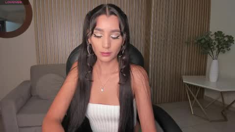  Bella C  online show from 04.19.26
