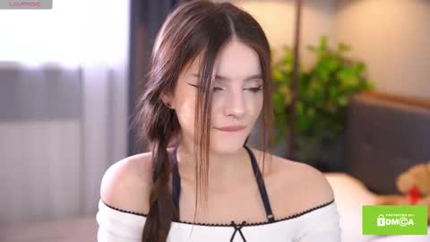 Bella I took a vacation and Ill be back on December 18th So dont lose me To keep in touch I have a TG -  you can find below online show from 02.17.25