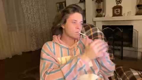 Snapshot of bellafae chatting on 02.12.26 Baila online show from 02.12.26