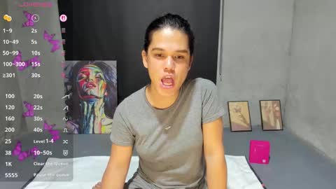 Snapshot of bellalovesherfellas chatting on 02.02.26 BellaLovesHerFellas online show from 02.02.26