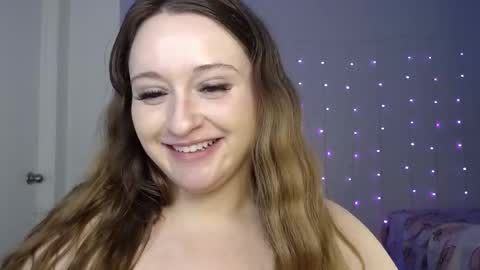 Snapshot of bellamonroee chatting on 03.07.25 Bella Monroe online show from 03.07.25