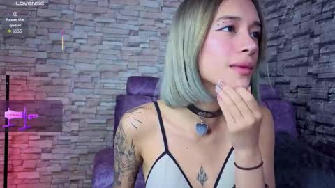 Snapshot of bellaodisea chatting on 01.07.26 online show from 01.07.26