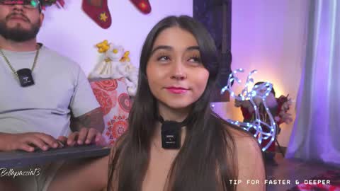 Snapshot of bellapazzia13 chatting on 12.22.25 online show from 12.22.25