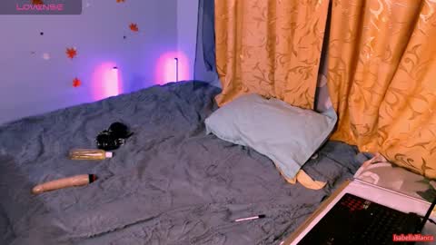 bellaqueen0701 online show from 11.05.25