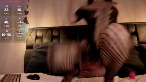 Snapshot of bellarohs chatting on 12.01.25 LUCIANA online show from 12.01.25