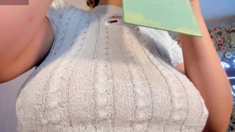 Snapshot of bellarosex1 chatting on 02.08.26 Bella Rose online show from 02.08.26