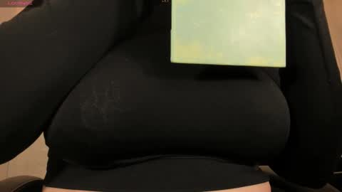 Snapshot of bellarosex1 chatting on 03.08.26 Bella Rose online show from 03.08.26