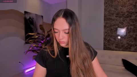 Snapshot of bellarosex1 chatting on 03.14.26 Bella Rose online show from 03.14.26