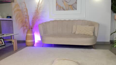 CALL ME BELLA online show from 10.29.25