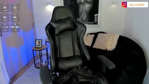 CALL ME BELLA online show from 01.12.26