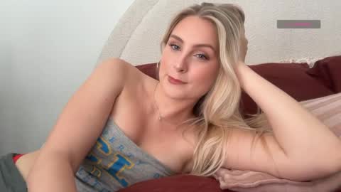 Isabella Ryder online show from 03.30.26