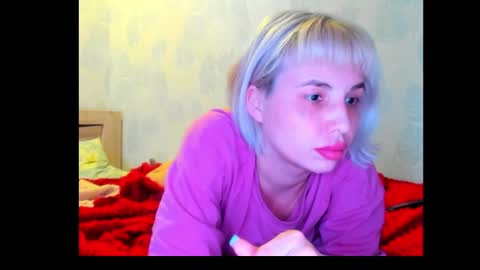 Snapshot of bellaseein chatting on 03.04.25 Bella Seen online show from 03.04.25