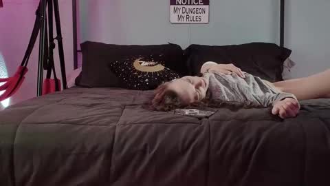 Snapshot of bellaskeykeeper chatting on 02.10.26 Bellaskeykeeper online show from 02.10.26