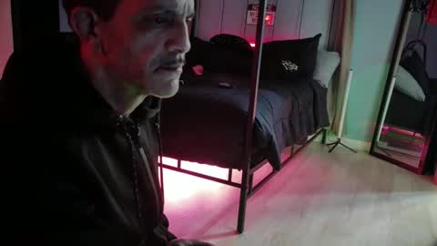 Snapshot of bellaskeykeeper chatting on 03.26.26 Bellaskeykeeper online show from 03.26.26