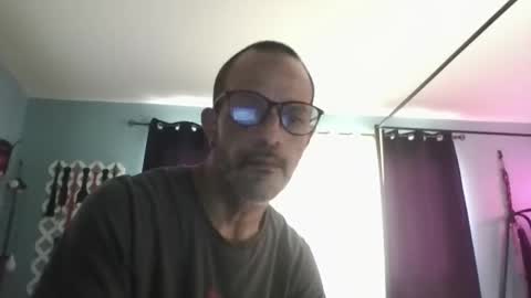 Bellaskeykeeper online show from 05.07.26