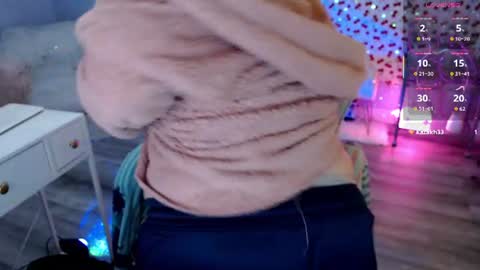 Snapshot of bellastar84 chatting on 07.22.26 Starr40 online show from 07.22.26