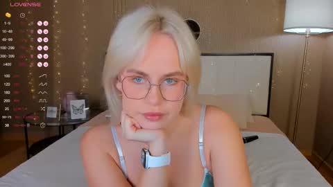 Bella online show from 09.13.25