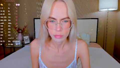 Bella online show from 06.16.26