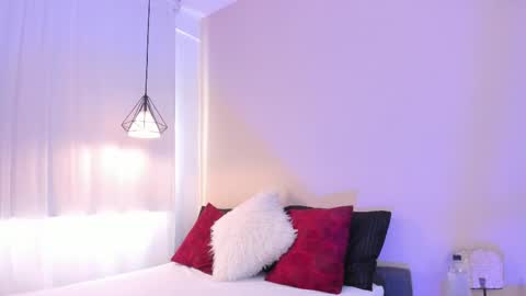 Bella Wild online show from 02.28.26