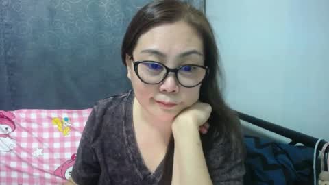 Snapshot of bellbabe chatting on 07.06.26 Bella online show from 07.06.26