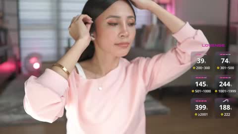 Belle Adrienne  IG  online show from 02.13.25