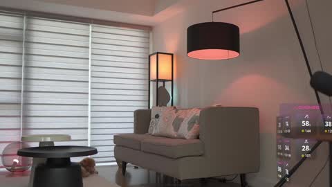 Belle Adrienne  IG  online show from 09.12.25