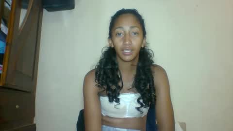 belle_annah online show from 05.17.26