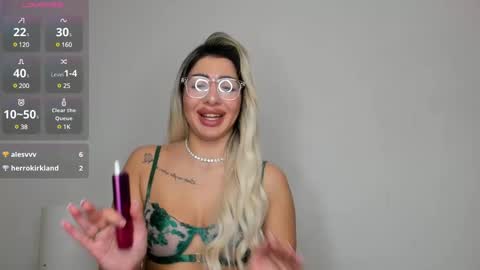 LucyJelly online show from 03.11.25